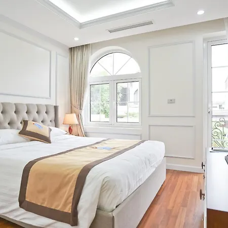 Luxe Paradise Residence 79 Nguyen Du